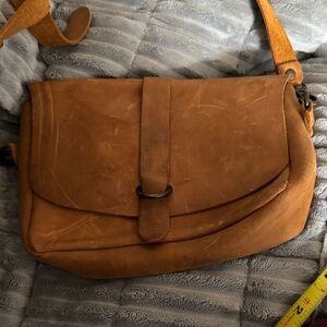 LOVE 41 Brown Leather Crossbody Bag